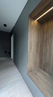 Einbaukleiderschrank von Holzreich. Präzise nach Ihren Vorstellungen.