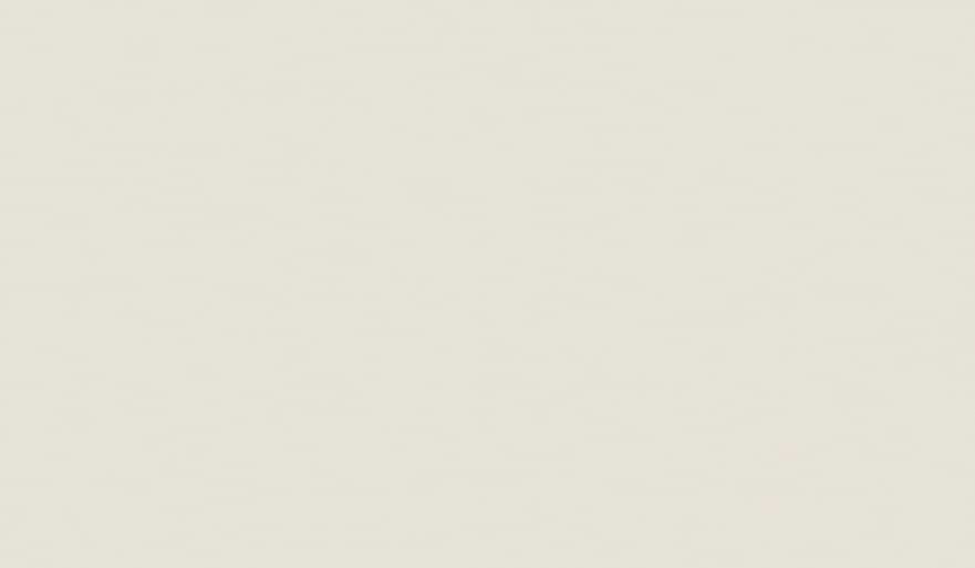 Weissgraue Möbelstücke der Firma Holzreich. Sie sagen was Sie möchten, wir sagen ihnen was es kostet.